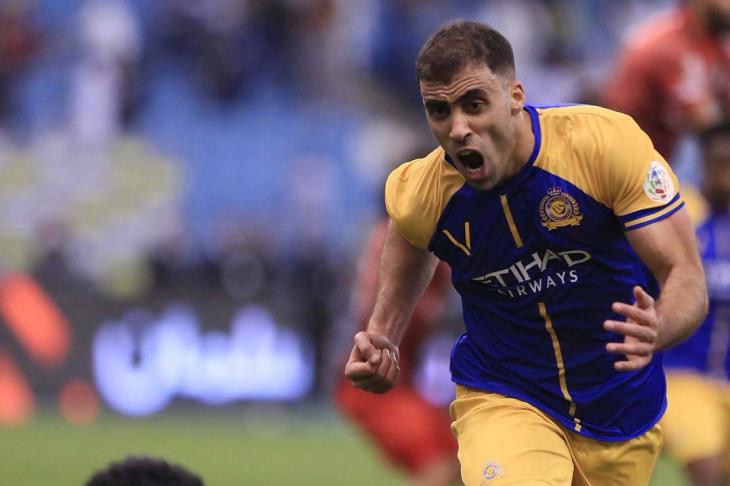  حمد الله يؤكد إصابته بكورونا